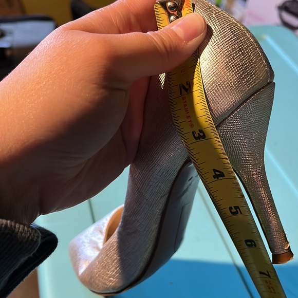 Nine West silver heels - Picture 8 of 9